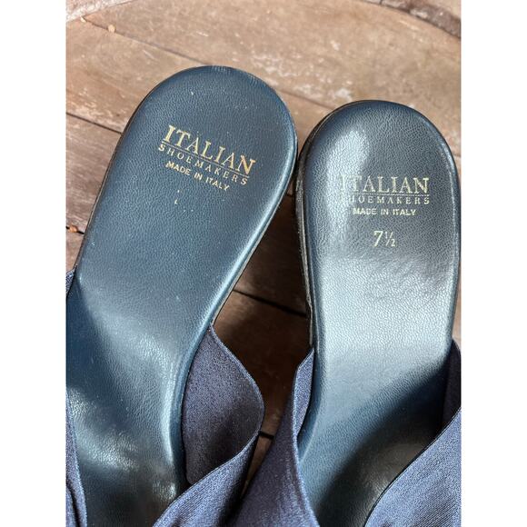 Italian Shoemakers Slip on Sandal - Blue size 7.5 - Picture 2 of 6